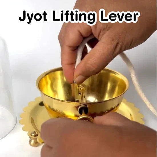 Akhand Diya Lamp with Adjustable wick & Glass